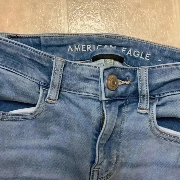 American eagle - Picture 3 of 6
